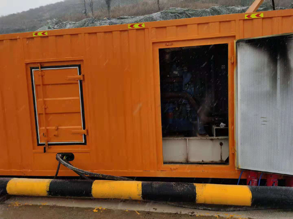 南山出租发电机-船用柴油发电机的工作原理是怎么样的？