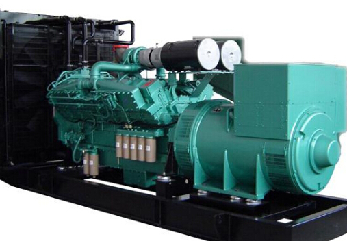 南山冬季柴油发电机组启动前应进行哪些预热操作？